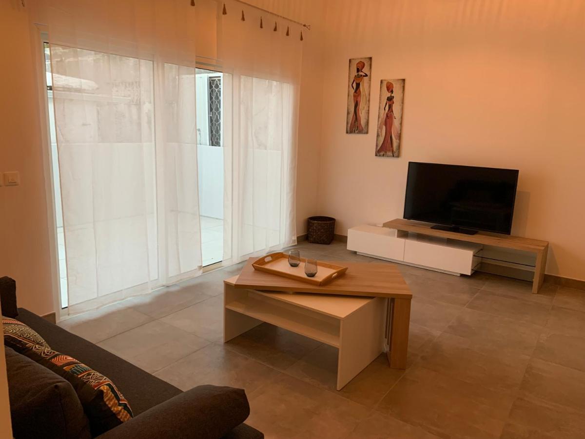 Duplex Cosy Au Coeur De Marigot Apartment Marigot  Exterior foto